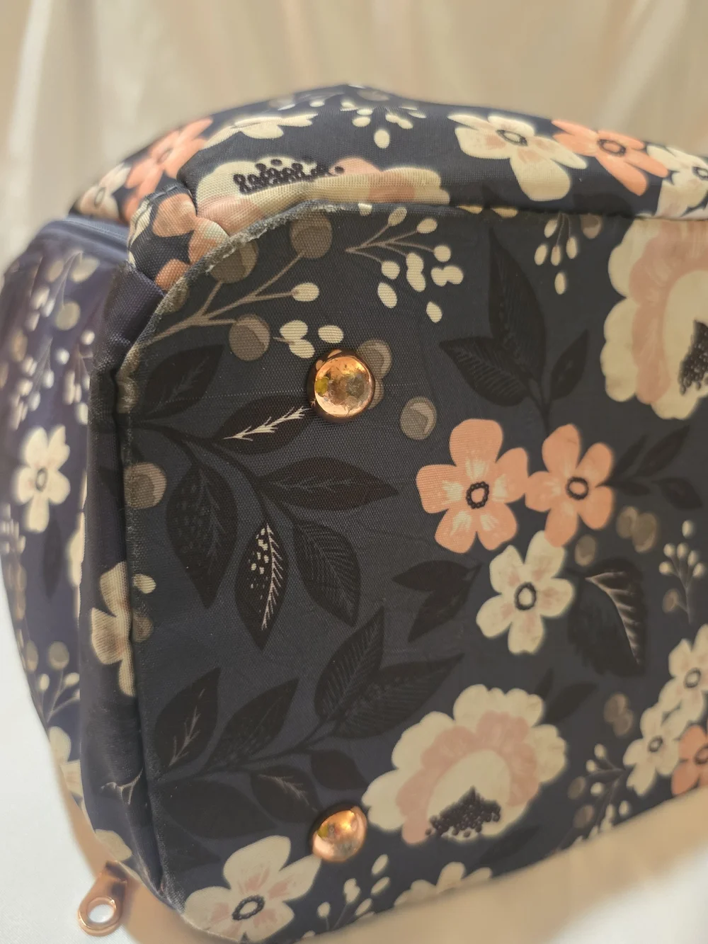 Sarah Wells Breast Pump Bag - Navy with Blush Flowers 